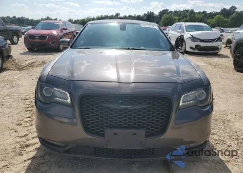 2018 Chrysler 300 S from USA, damaged, VIN 2C3CCABG6JH299855